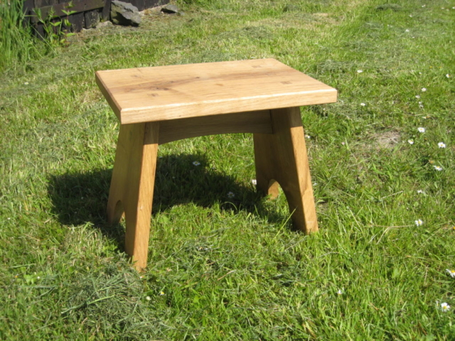 Oak foot stool