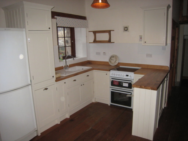 Shaker kitchen Shaker kitchen, oak worktops